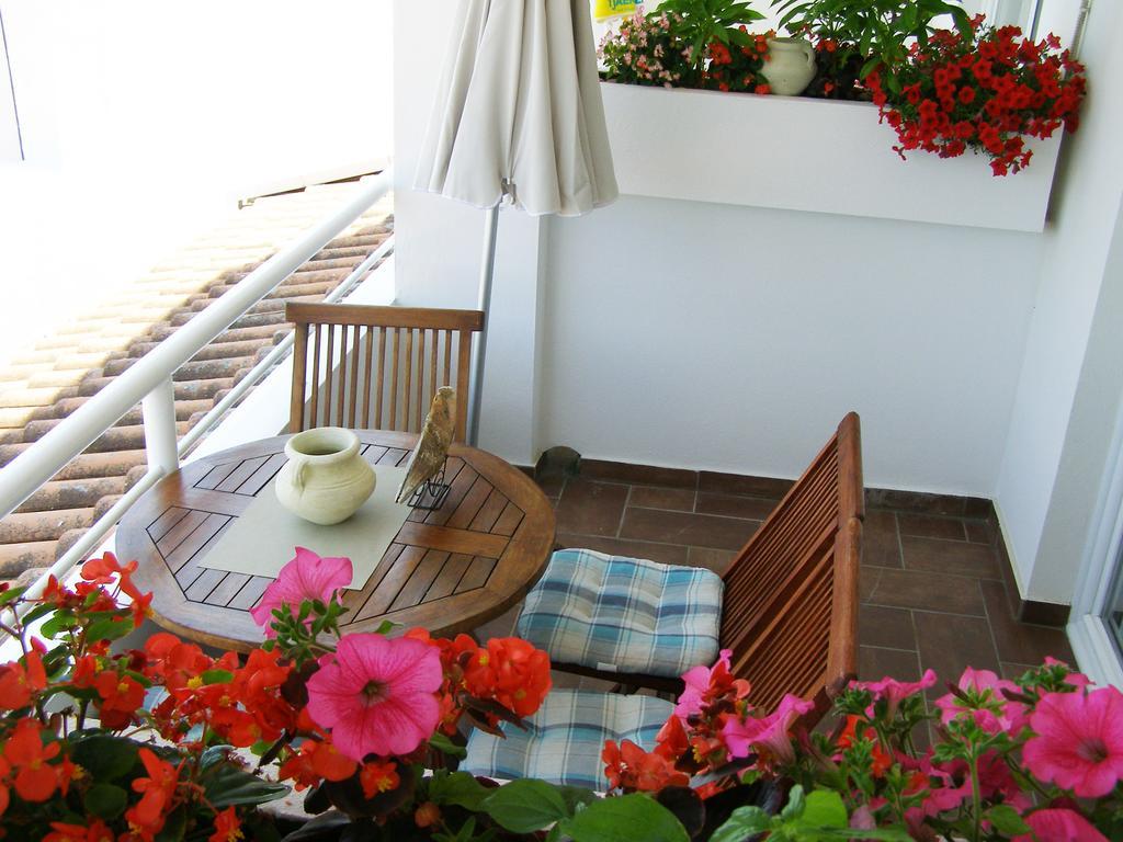 Palastura Apartments Улцинь Экстерьер фото