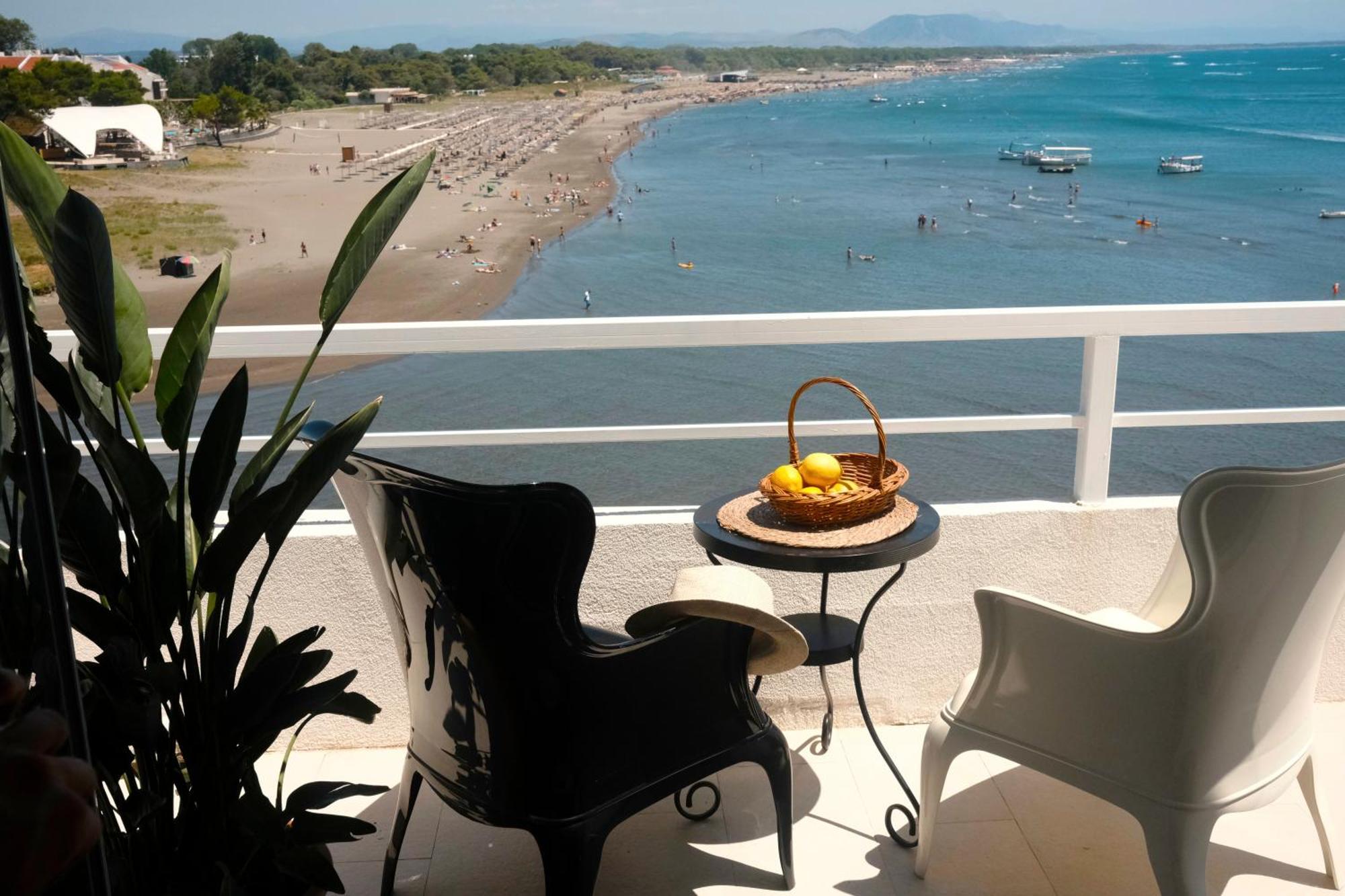 Palastura Apartments Улцинь Экстерьер фото